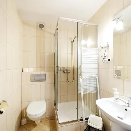 Nocleg ze śniadaniem Stratos 3*