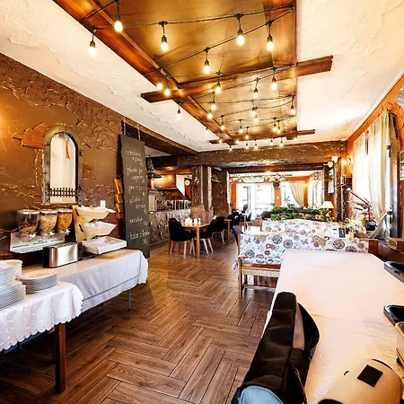 Stratos Bed & Breakfast Leba