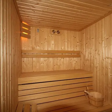 Stratos ベッド・アンド・ブレックファスト